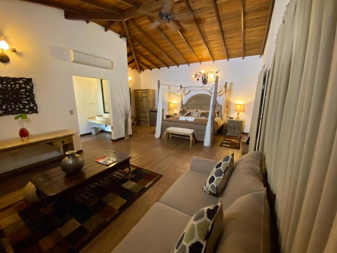 Ara Meru Lodge Canaima Bagian luar foto